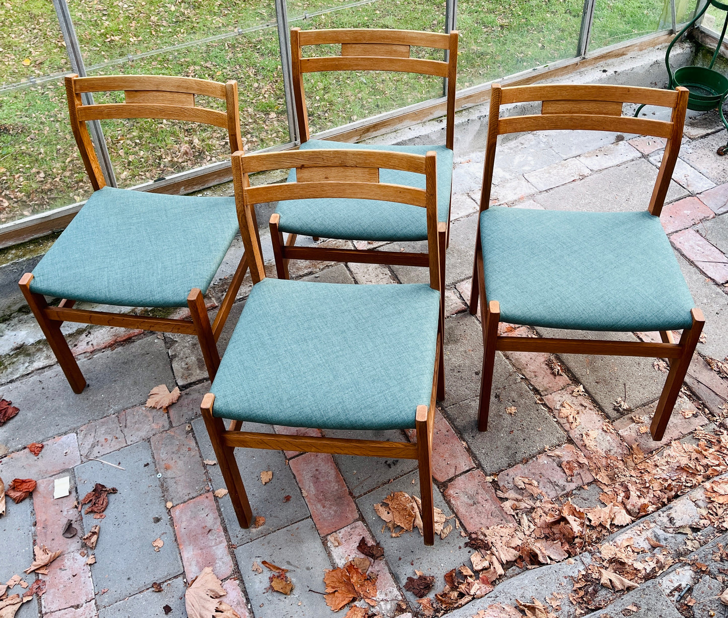 4 retro spisebordsstole i eg