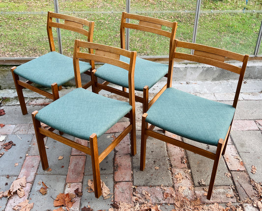 4 retro spisebordsstole i eg