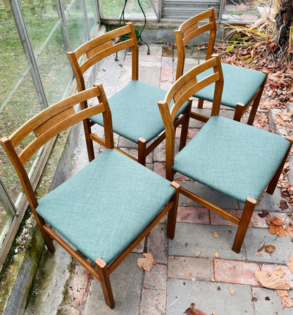 4 retro spisebordsstole i eg