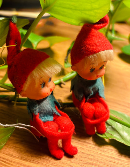 To søde vintage nisser fra 1950’erne / 1960’erne.