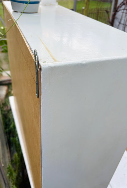 Vitrine med skydelåger