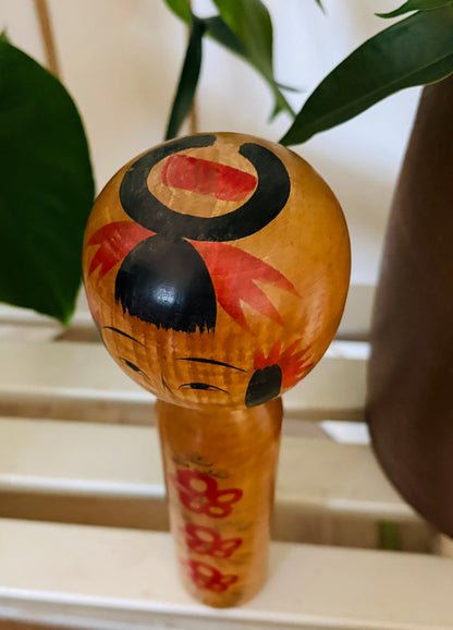 Vintage Kokeshi dukke