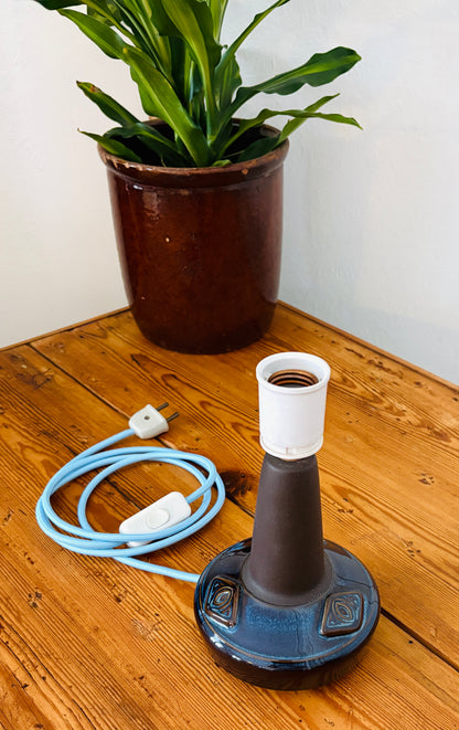 Søholm bordlampe 〰️ Model 1037