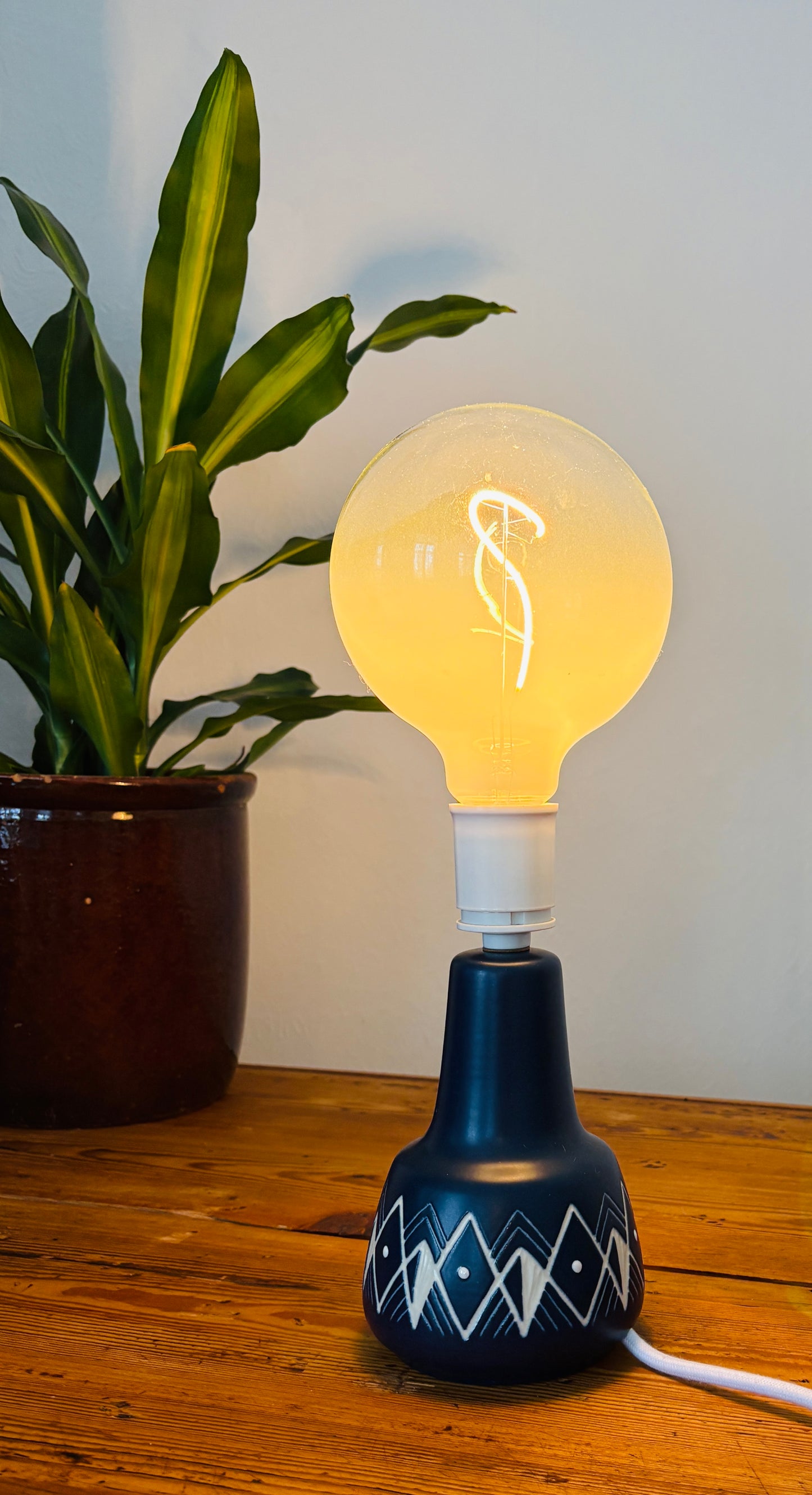 Søholm bordlampe 〰️ Rigmor Nielsen