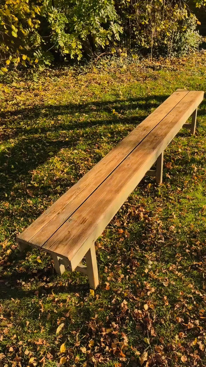 Gammel bænk i fyrretræ (1)